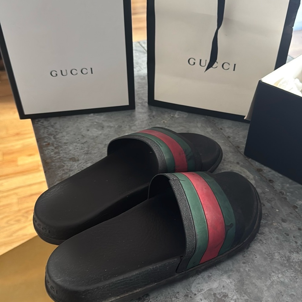 Gucci Slides size 9